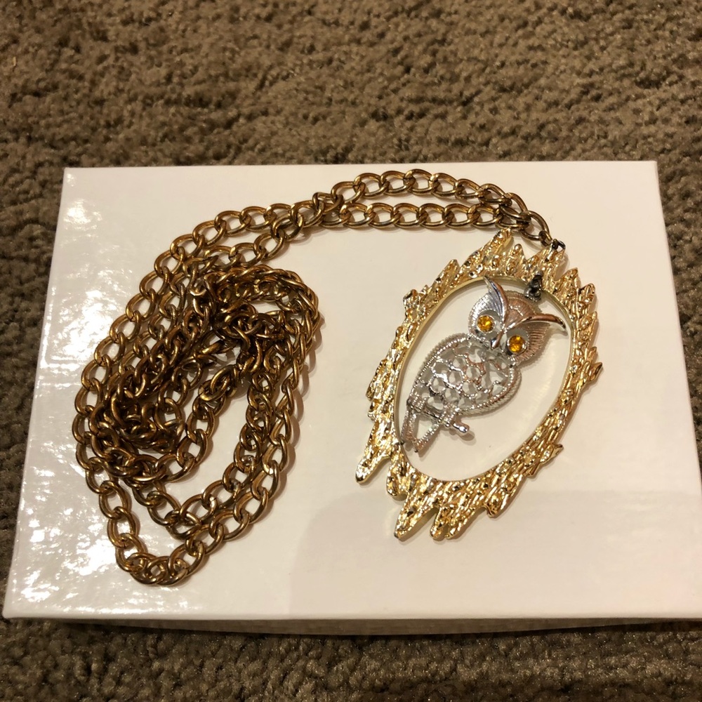 Long owl necklace